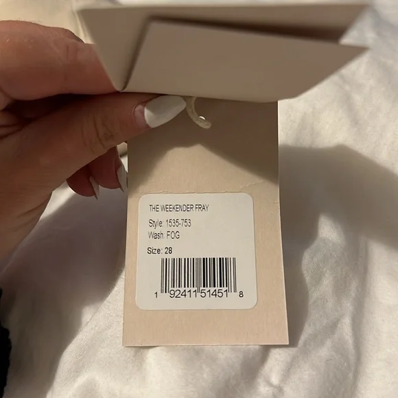 Mother Denim The Weekender Fray Jean - Picture 10 of 10